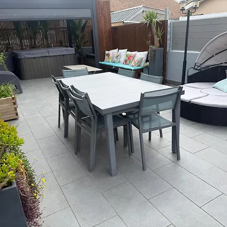 Maison Avec Piscine Casa de Férias *
