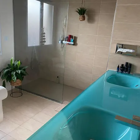 Maison Avec Piscine Holiday home Tarnos
